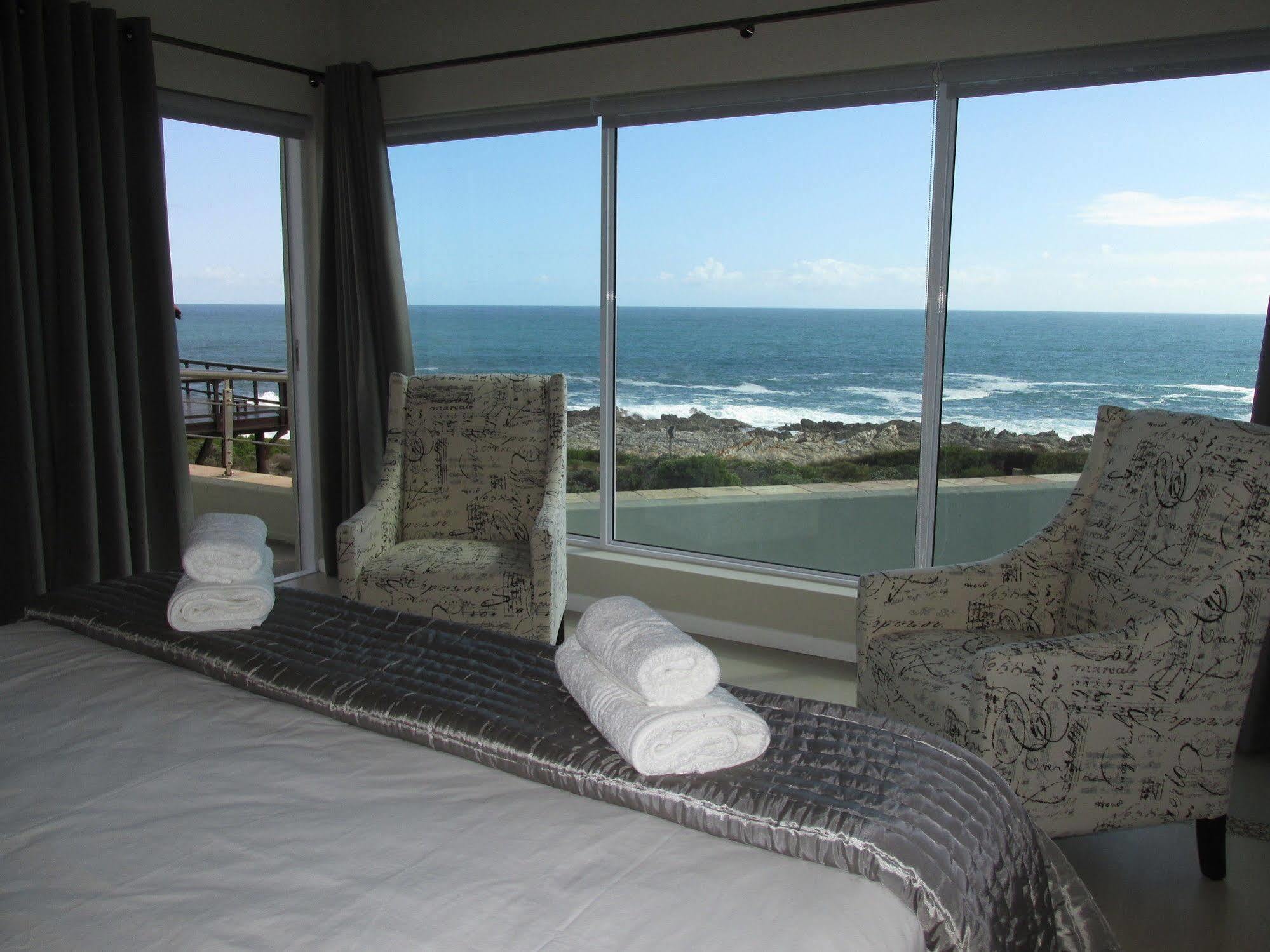 Belle Mer Guest House Pringle Bay Exterior photo