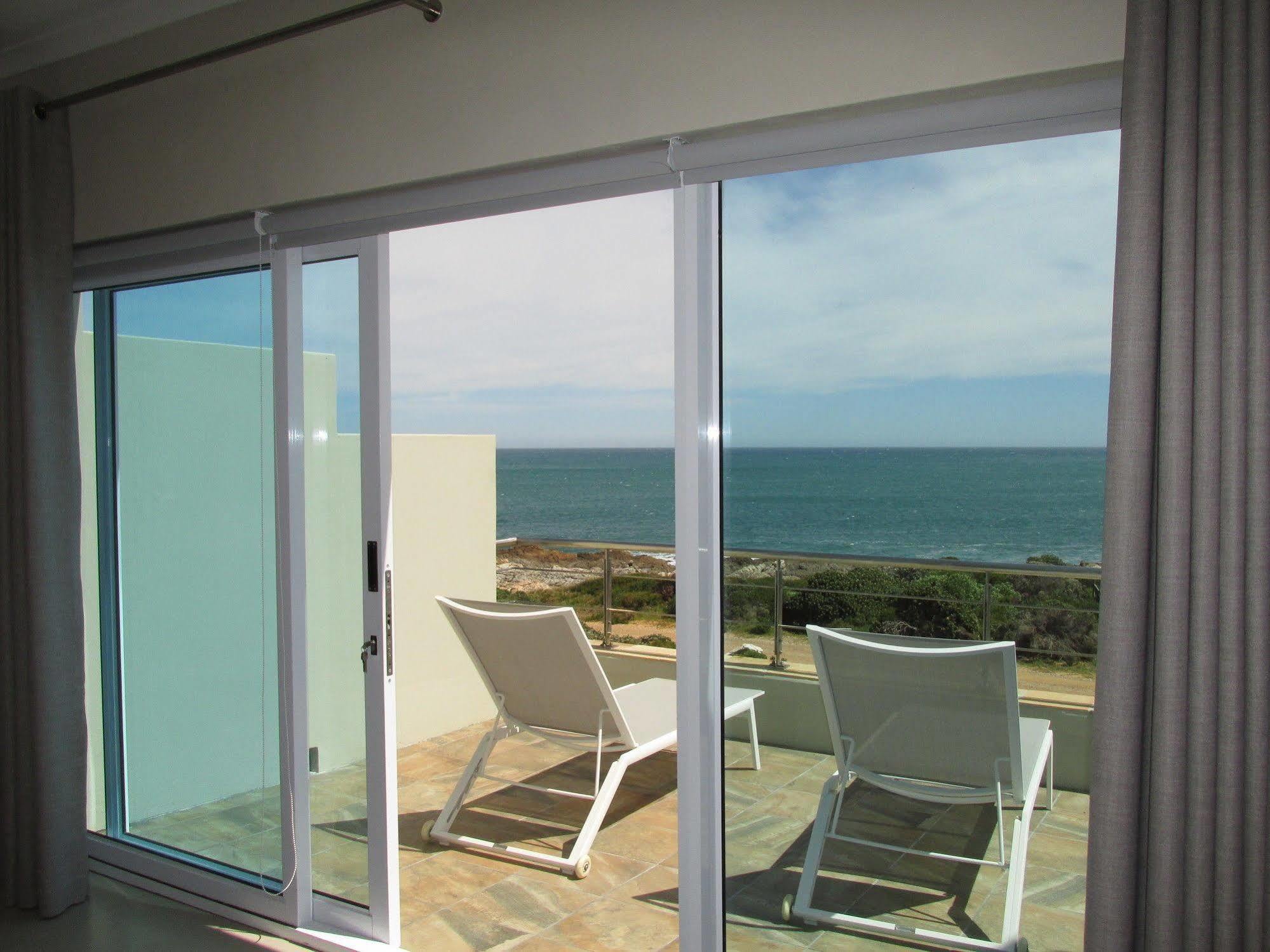 Belle Mer Guest House Pringle Bay Exterior photo